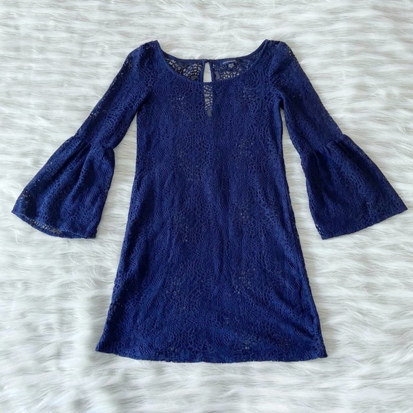 American Eagle Navy Blue Lace Crochet Bell Sleeve Croquette Mini Dress Sz XXS - Picture 10 of 10